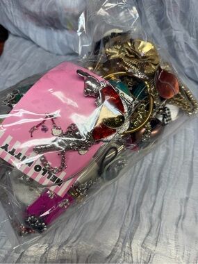 👍50%off Vintage  6 pounds Jewelry Bundle   lot E